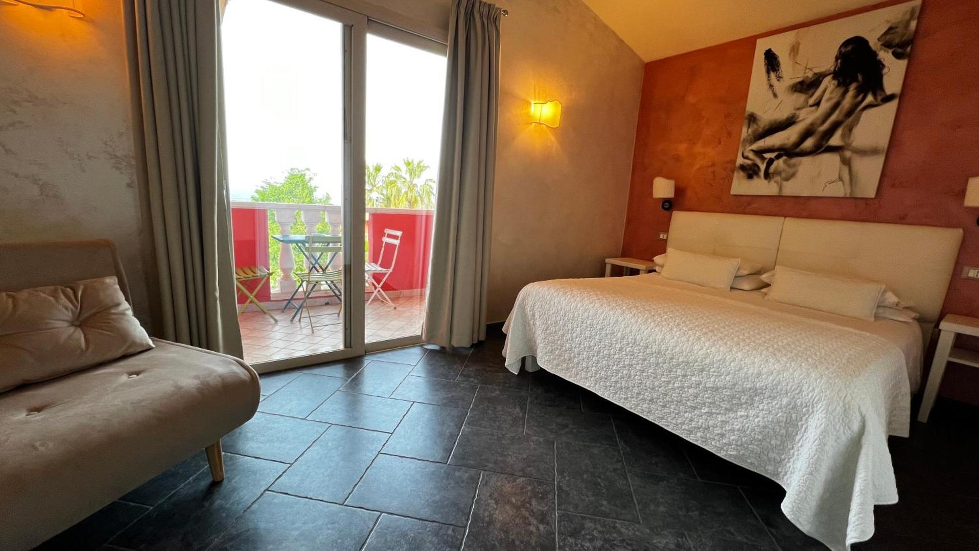 Borgo Di Santa Barbara Hotel ซานตาโดเมนิกา ภายนอก รูปภาพ